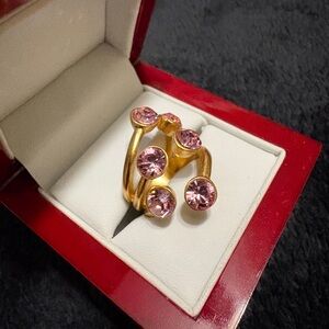 PILGRAM Designer Ring.
STUNNING SPARKLE!
From Denmark.